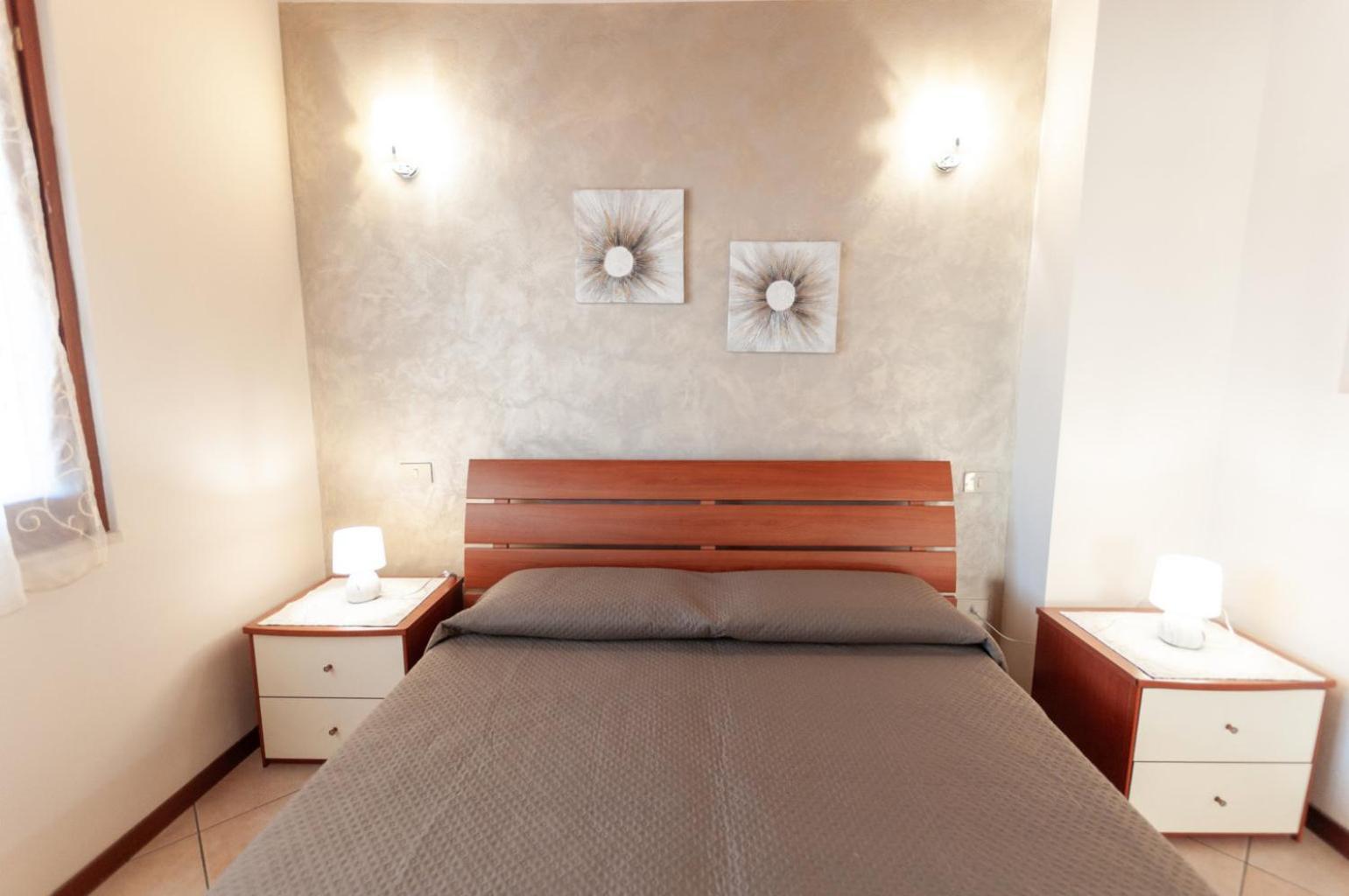 Dora'S Apartment Desenzano del Garda Eksteriør billede